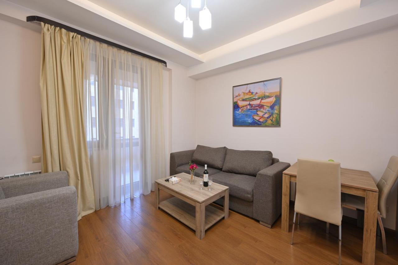 Welcome Yerevan Apartments Buitenkant foto