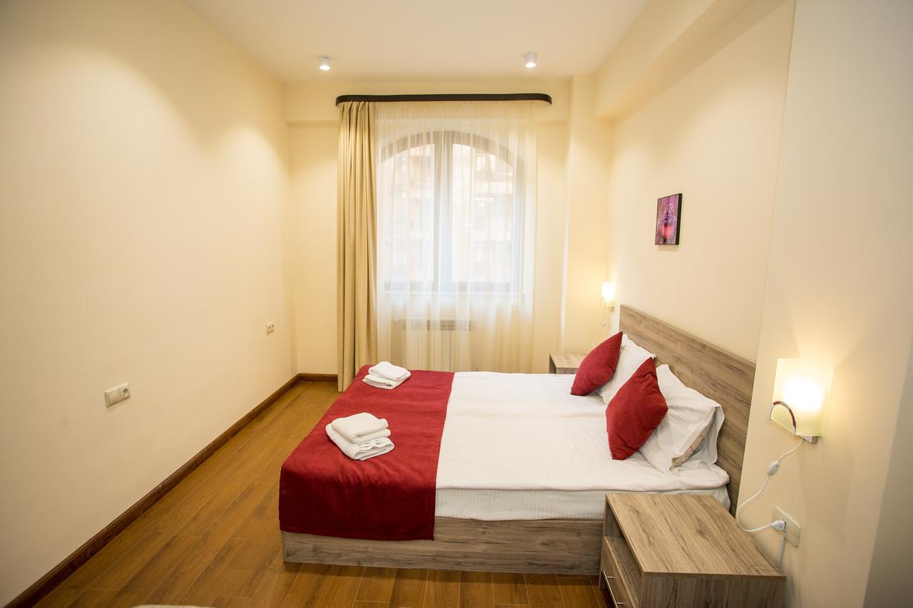 Welcome Yerevan Apartments Buitenkant foto