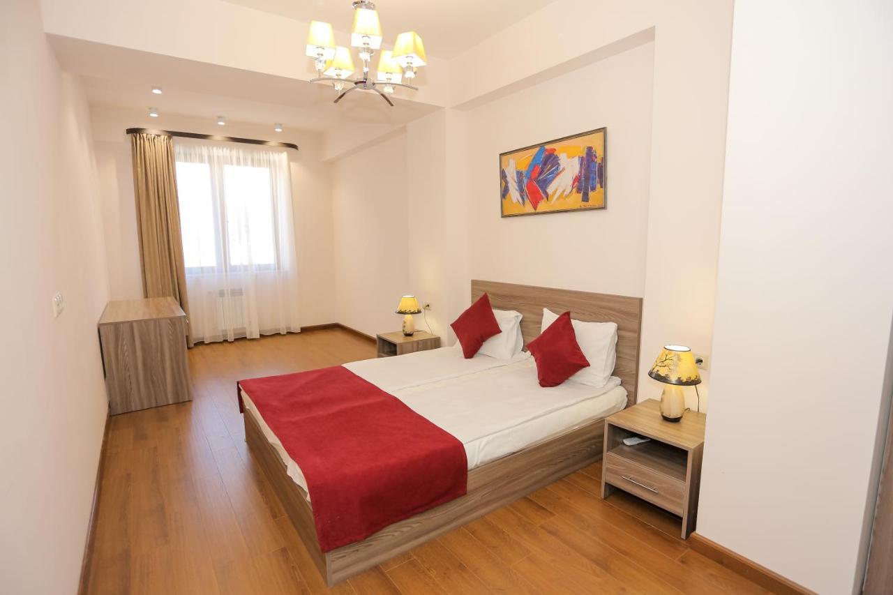 Welcome Yerevan Apartments Buitenkant foto