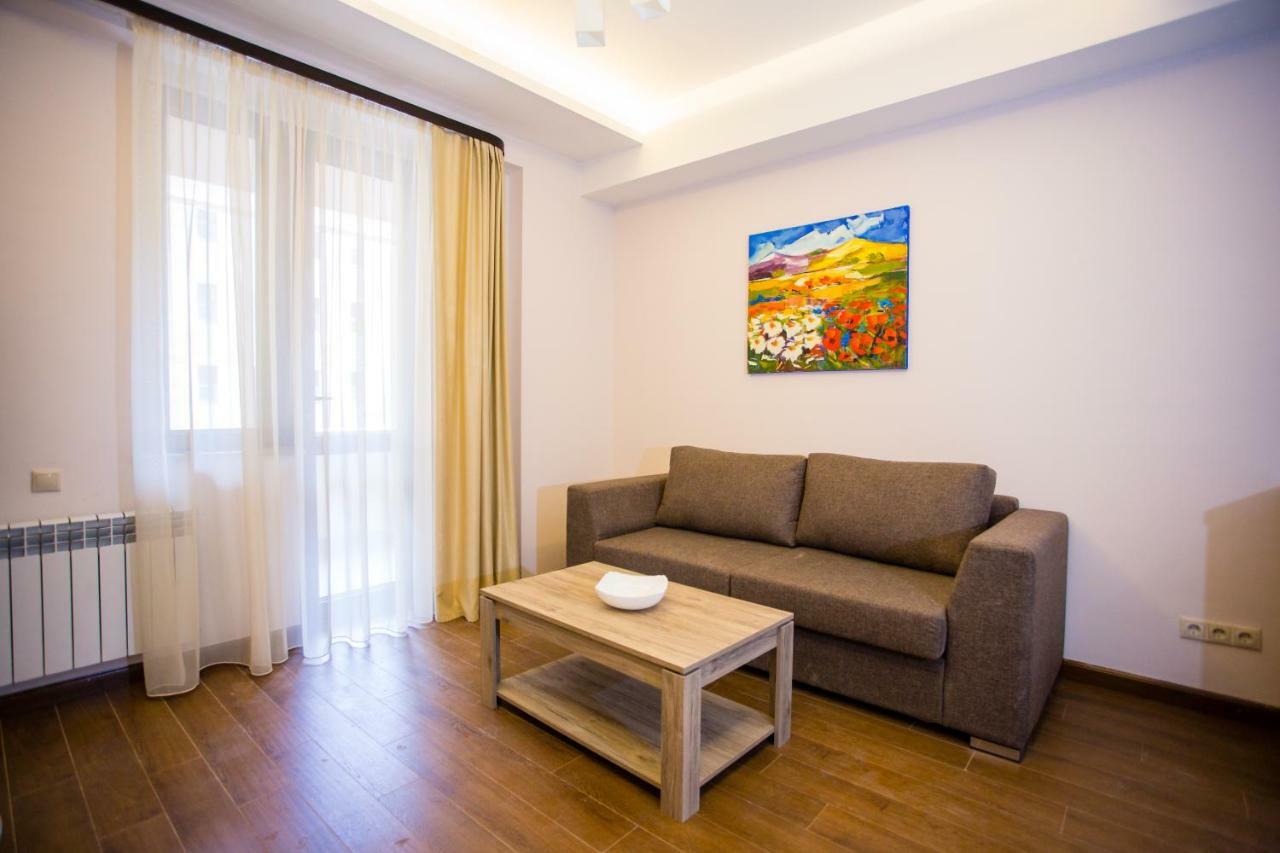 Welcome Yerevan Apartments Buitenkant foto